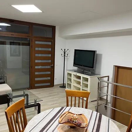 Apartamento La Muralla Montblanc